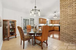 2614 Forest Lawn Dr, Matthews, NC 28104 - Photo 16