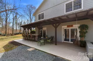 2614 Forest Lawn Dr, Matthews, NC 28104 - Photo 32