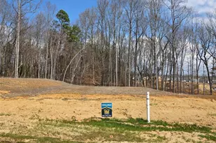 6733 Fairford Dr, Charlotte, NC 28215 - Photo 1