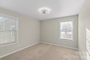 136 Margo Ln, Statesville, NC 28677 - Photo 18