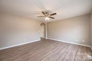 1337 Gallatin Ln, Hudson, NC 28638 - Photo 6