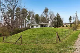 105 Baird Rd, Mars Hill, NC 28754 - Photo 10