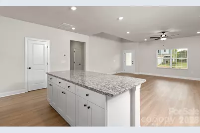 6626 Fairford Drive, Charlotte, NC 28215 - Photo 8