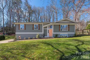 330 Woody Ln, Asheville, NC 28804 - Photo 2