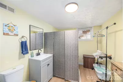 330 Woody Lane, Asheville, NC 28804 - Photo 20