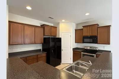 354 Cornielle Lane, Charlotte, NC 28216 - Photo 6