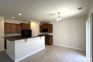 354 Cornielle Ln, Charlotte, NC 28216 - Photo 4