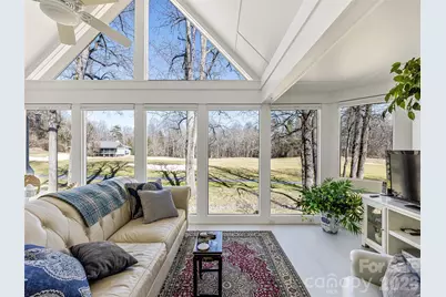 132 Overlook Drive, Flat Rock, NC 28731 - Photo 16