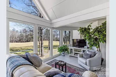 132 Overlook Drive, Flat Rock, NC 28731 - Photo 18