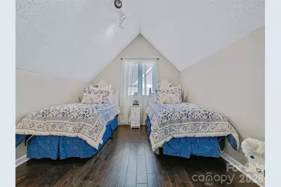 132 Overlook Drive, Flat Rock, NC 28731 - Photo 36