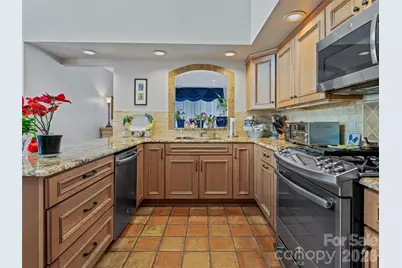 132 Overlook Drive, Flat Rock, NC 28731 - Photo 22