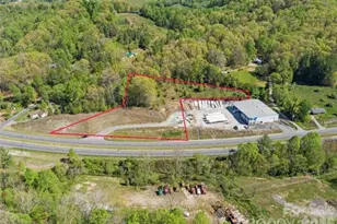 6045 US 19E Hwy, Burnsville, NC 28714 - Photo 2