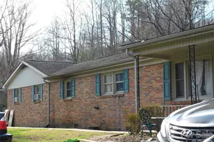 102 Jeff St, Hendersonville, NC 28739 - Photo 2