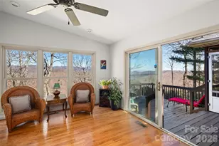 405 Glen Echo Cir, Saluda, NC 28773 - Photo 26