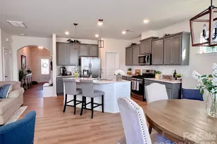 7025 Hamilton Mill Dr, Waxhaw, NC 28173 - Photo 6