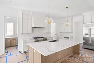 4628 Water Oak Rd, Charlotte, NC 28211 - Photo 4