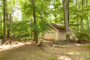 116 Vehorn Rd, Fairview, NC 28730 - Photo 4
