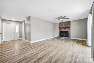 68 Palmer St, Brevard, NC 28712 - Photo 12