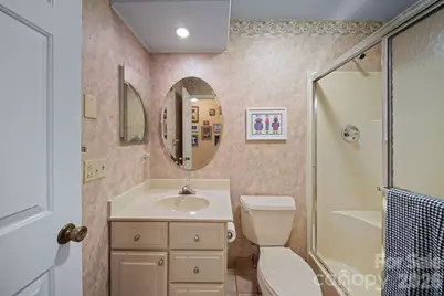 301 N Scarlet Oak Lane, Hendersonville, NC 28791 - Photo 22