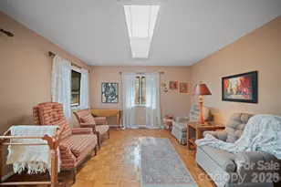 301 N Scarlet Oak Ln, Hendersonville, NC 28791 - Photo 26