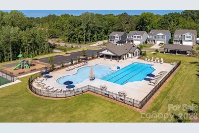 163 Court House Avenue, York, SC 29745 - Photo 2