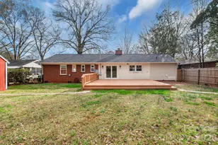 643 Seneca Pl, Charlotte, NC 28210 - Photo 32