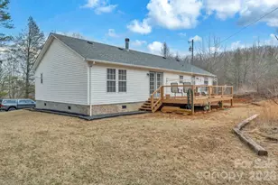 401 Lynn Gap Rd, Spruce Pine, NC 28777 - Photo 30