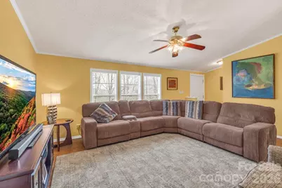 401 Lynn Gap Road, Spruce Pine, NC 28777 - Photo 14