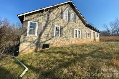 2478 Suncrest Sunset Connection Road, North Wilkesboro, NC 28659 - Photo 4