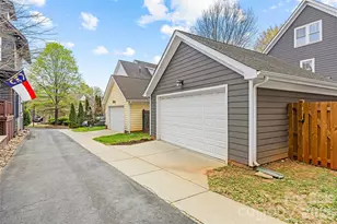 1558 Tippah Park Ct, Charlotte, NC 28205 - Photo 38