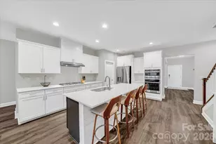 172 Caversham Dr, Mooresville, NC 28115 - Photo 8