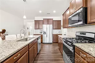 1721 Bailey Ridge Dr, York, SC 29745 - Photo 8