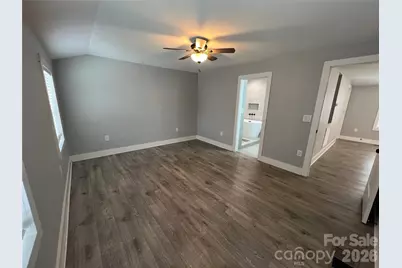 2631 Kenhill Drive, Charlotte, NC 28208 - Photo 10