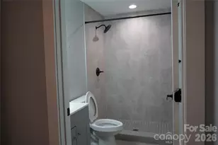 2631 Kenhill Dr, Charlotte, NC 28208 - Photo 18