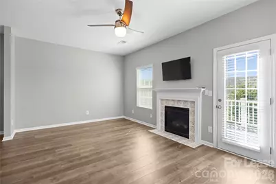 19002 Lake Breeze Drive, Cornelius, NC 28031 - Photo 18