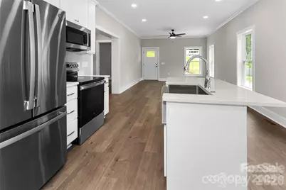 114 Orchard Street, Old Fort, NC 28762 - Photo 4