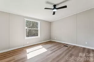 1012 Cherry Tree Ct, Bessemer City, NC 28016 - Photo 18