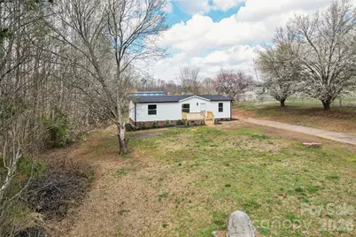 1012 Cherry Tree Court, Bessemer City, NC 28016 - Photo 6