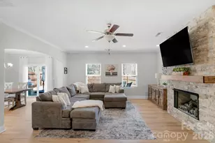 1072 Pecan Ridge Rd, Fort Mill, SC 29715 - Photo 4