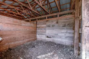 508 Liles Ln, Hiddenite, NC 28636 - Photo 26