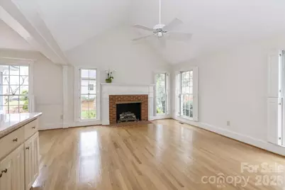 415 N Greenbriar Road, Statesville, NC 28625 - Photo 16