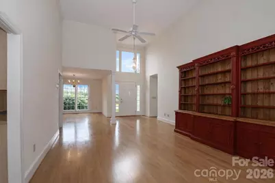 415 N Greenbriar Road, Statesville, NC 28625 - Photo 8