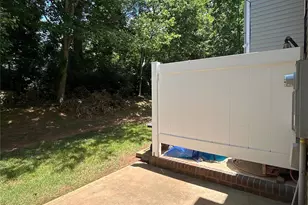 152 Deep Gap Ct, Charlotte, NC 28217 - Photo 4