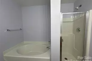 152 Deep Gap Ct, Charlotte, NC 28217 - Photo 2