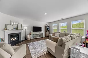 183 Marathon Ln, Candler, NC 28715 - Photo 6