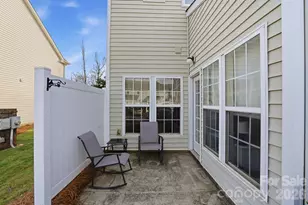 4723 Forestridge Commons Dr, Charlotte, NC 28269 - Photo 22