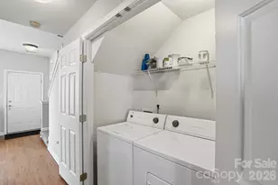 4723 Forestridge Commons Dr, Charlotte, NC 28269 - Photo 18