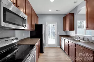 11722 Prideland Ct, Charlotte, NC 28273 - Photo 4