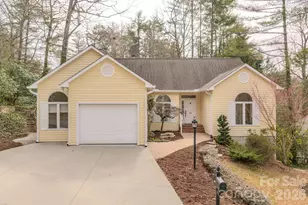 54 Wintergreen Dr, Brevard, NC 28712 - Photo 1