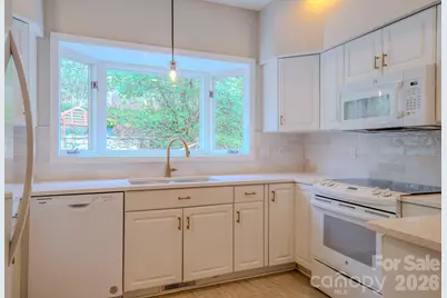 54 Wintergreen Drive, Brevard, NC 28712 - Photo 12